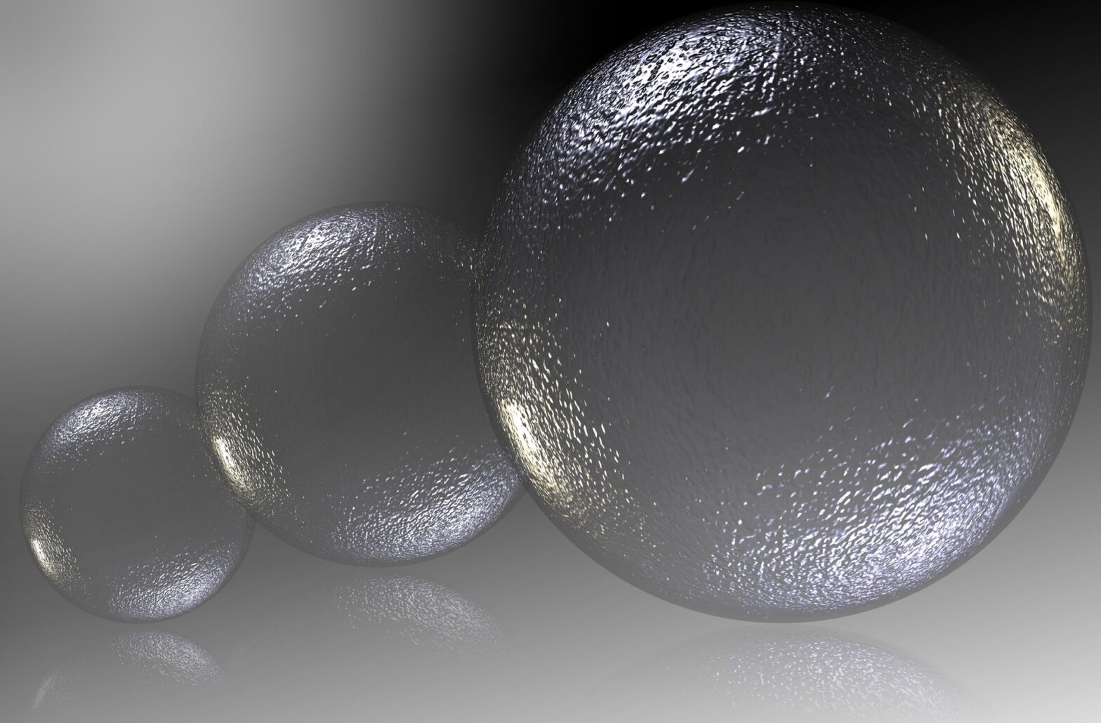 Transparent spheres